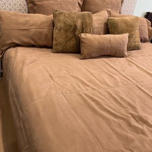 Pottery Barn duvet and pillows covers